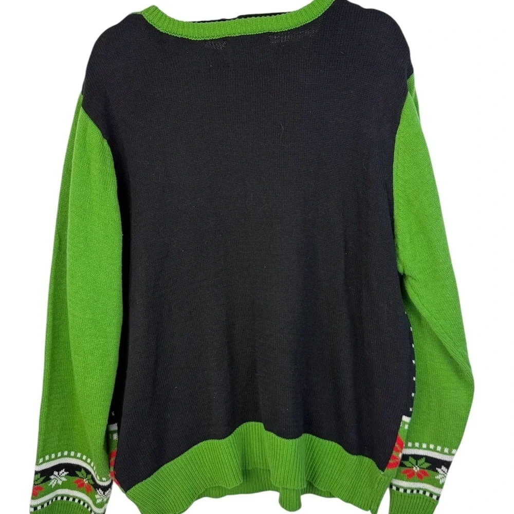 Spencer's men’s ugly talking Christmas sweater Rick & Morty Pickle Rick. Size XL - Picture 3 of 7
